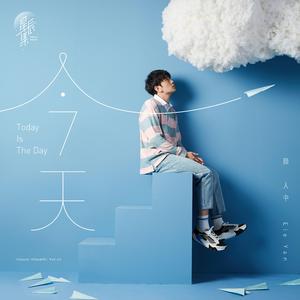 在厨房趴着掀起裙子H
